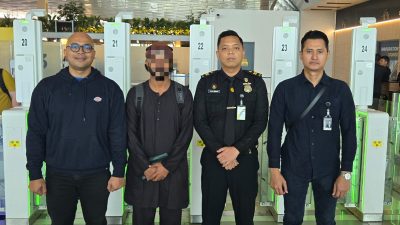 Imigrasi Blitar Deportasi WNA Pakistan Penggalang Donasi Fiktif