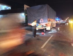 Guru TK Warga Pulerejo, Tulungagung, Tewas Setelah Menabrak Truk Parkir, Begini Ceritanya