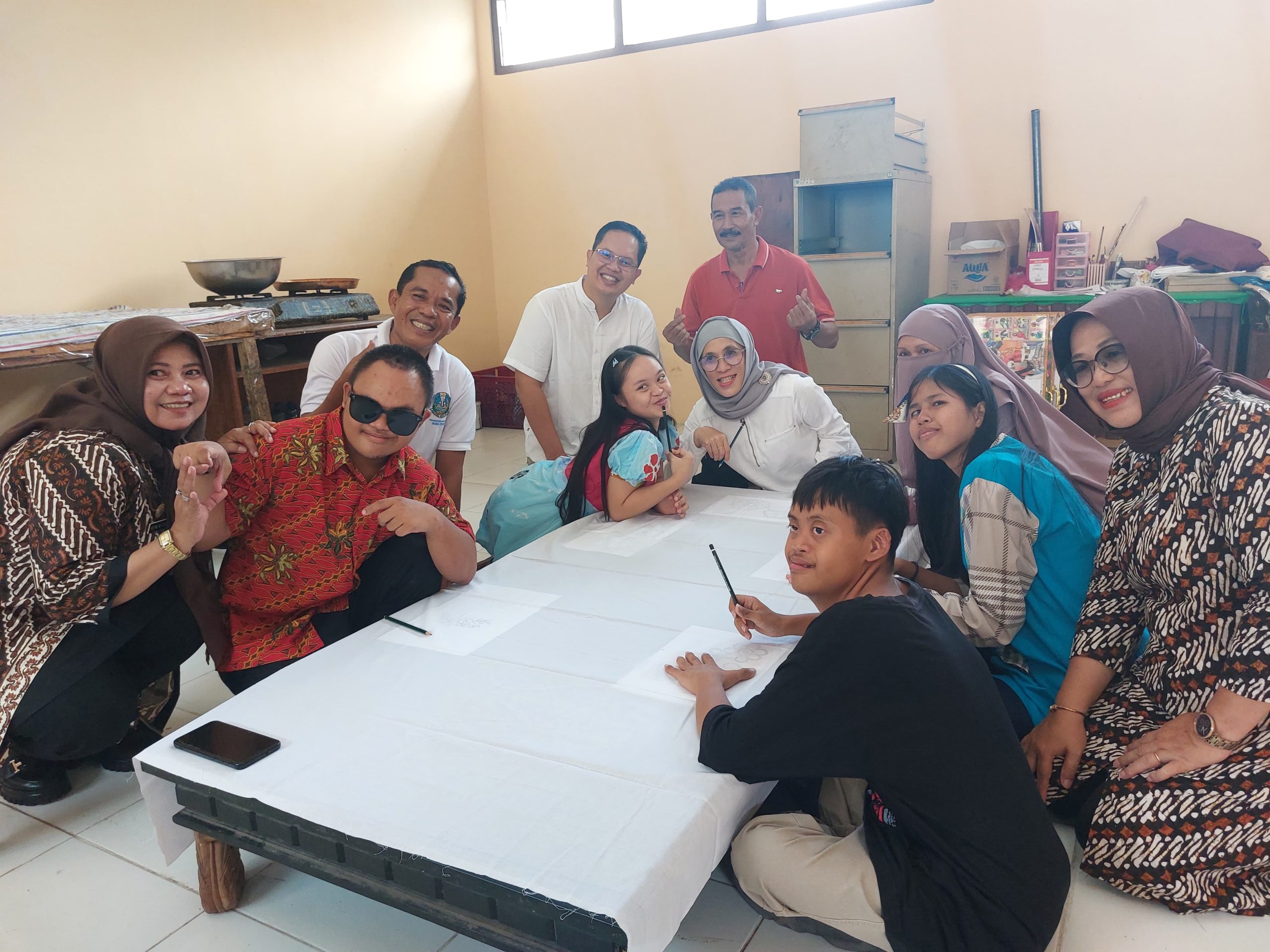 BRI Salurkan CSR Rp 40 Juta untuk Galeri Disabilitas Kinasih Blitar
