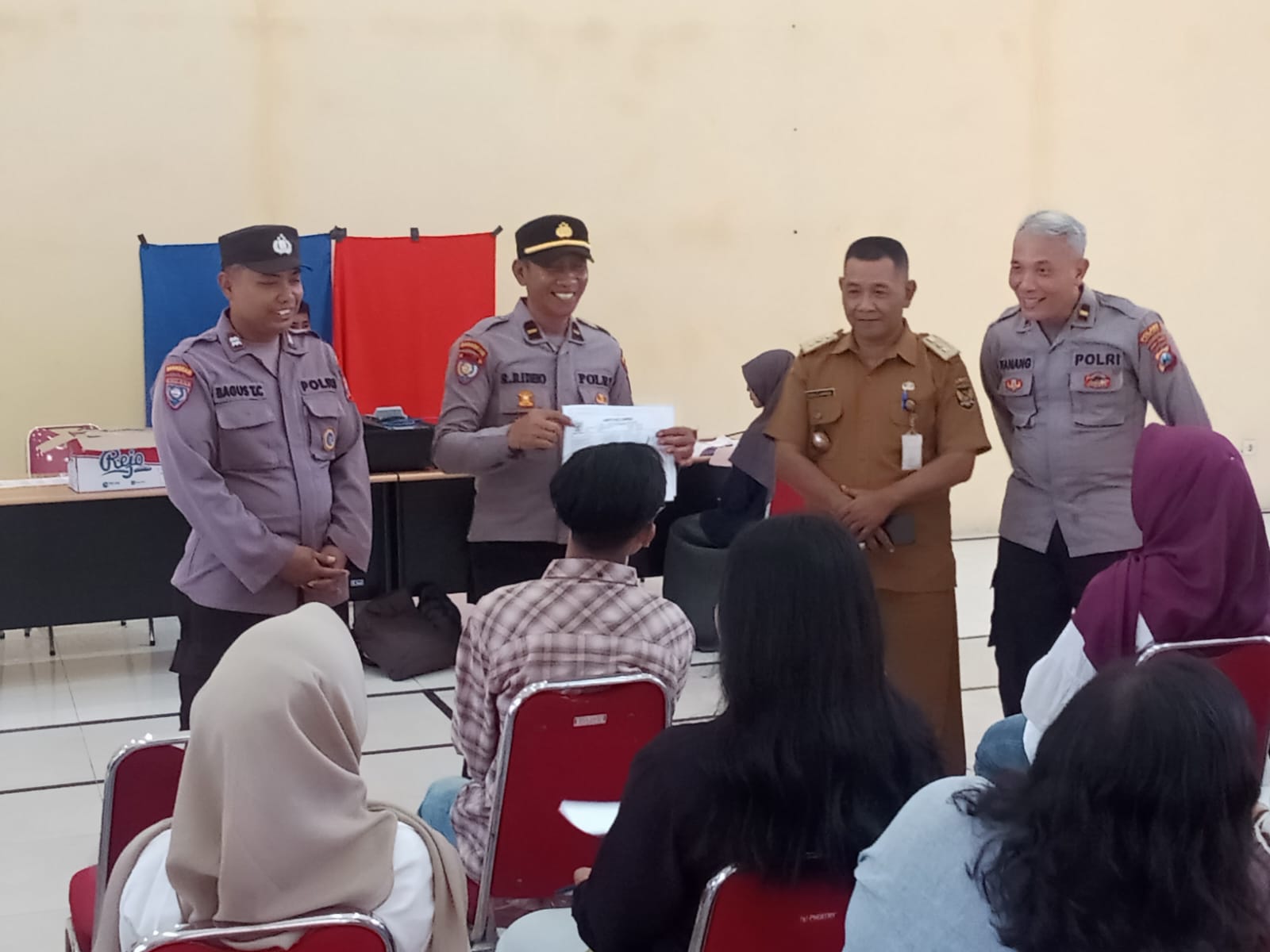 Sat Binmas Polres Kediri Kota Ajak Masyarakat Bijak Bermedsos dan Hidupkan Pam Swakarsa