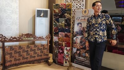 Viva Hotel Kediri Rayakan Hari Batik Nasional dengan Pameran Karya Lokal