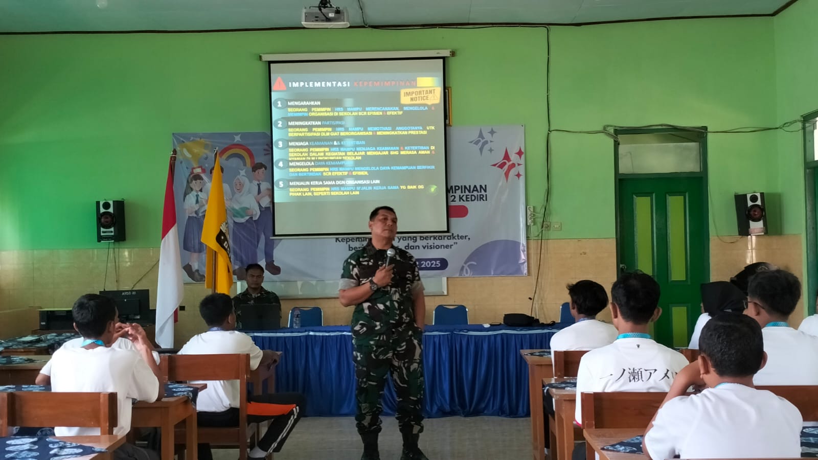 Danramil Kota Kediri Jadi Pemateri LDK di SMPN 2, Tanamkan Nilai Kepemimpinan Sejak Dini