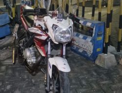 Pemotor Vixion Asal Kedungpring Tewas Usai Bersenggolan di Jalan Raya Babat