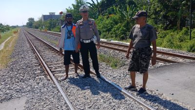 Menerobos Palang Pintu, Pemotor di Lamongan Tertabrak KA Anjasmoro
