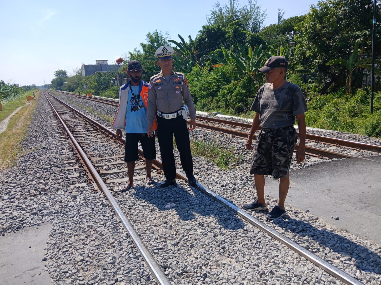 Menerobos Palang Pintu, Pemotor di Lamongan Tertabrak KA Anjasmoro