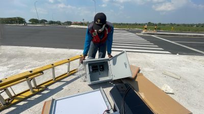 APILL Dipasang di Persimpangan JLU Balun dan Dlanggu Lamongan, Rampung dalam Tiga Hari