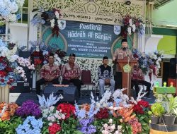 MTsN 2 Lamongan Meriahkan Hari Santri Nasional 2025 Lewat Festival Al Banjari
