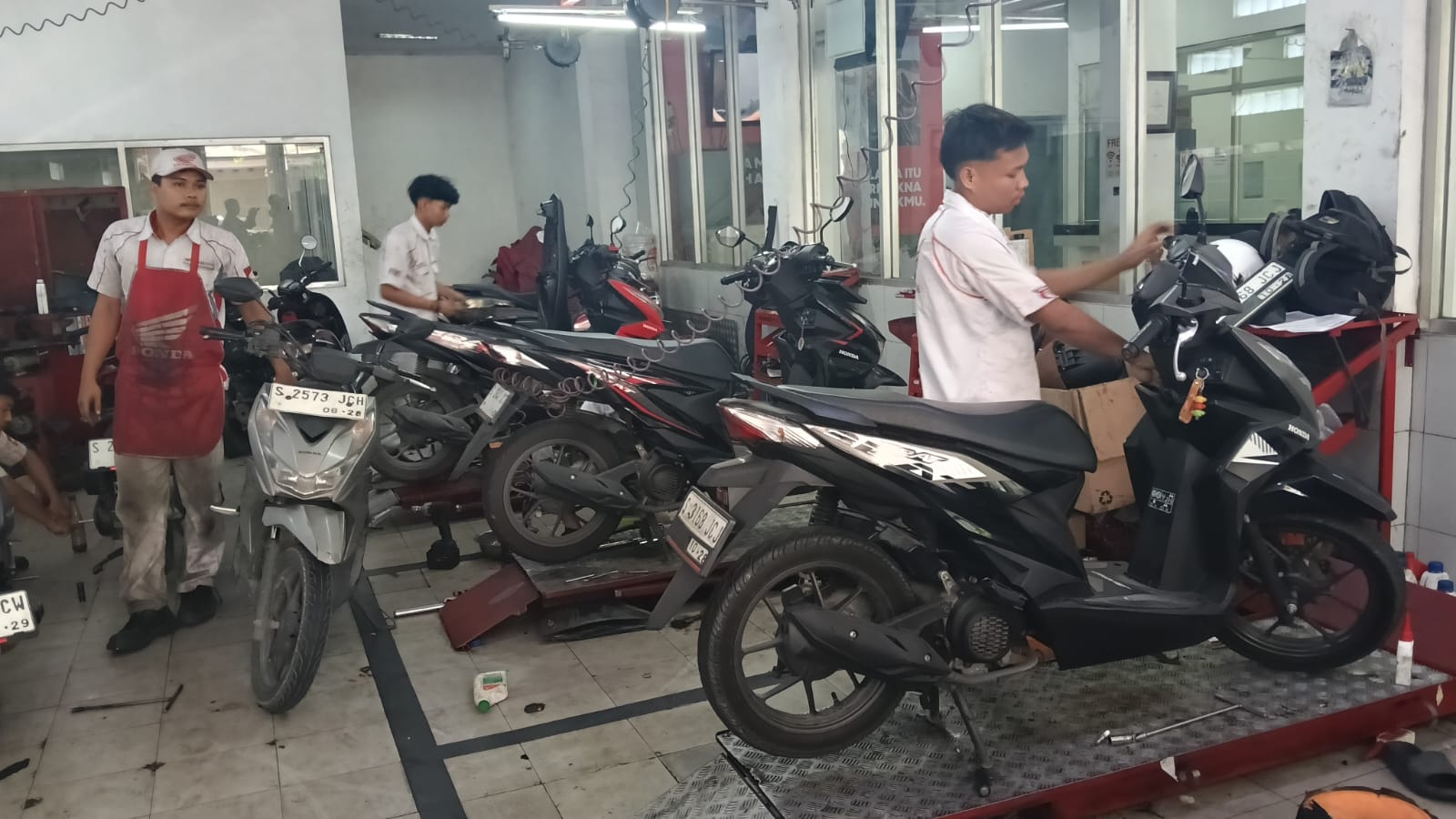 Banyak Motor Ngadat Usai Isi Pertalite, Pertamina Lakukan Pemeriksaan Mutu BBM di Lamongan
