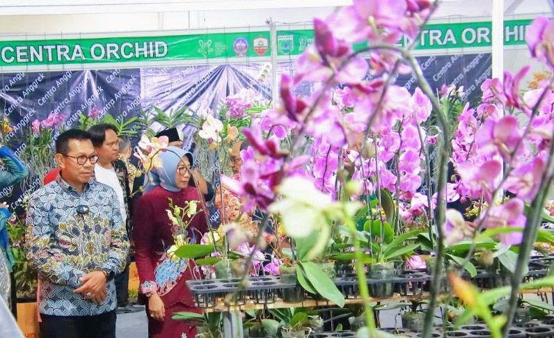 “Batu Shining Orchids Week 2025” Resmi Dibuka, Tampilkan 72 Stan dan Gaungkan Semangat Tumbuh Bersama