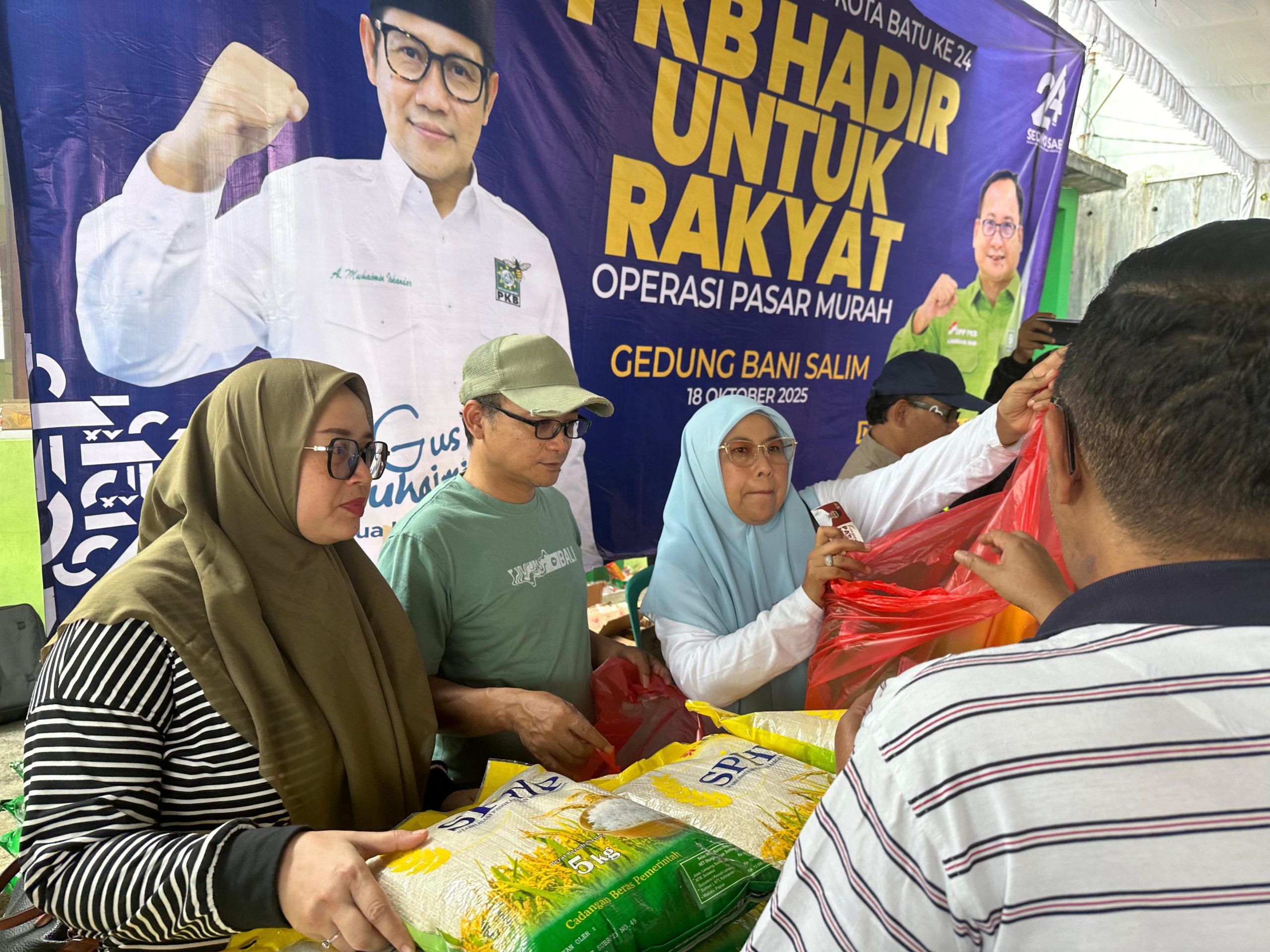 Pasar Murah PKB di Kota Batu Diserbu Warga, Ribuan Paket Sembako Ludes dalam Dua Jam