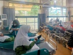 Belasan Siswa MTs Al Khalifah Diduga Keracunan Program Makan Bergizi Gratis, Dilarikan ke RSUD Kanjuruhan