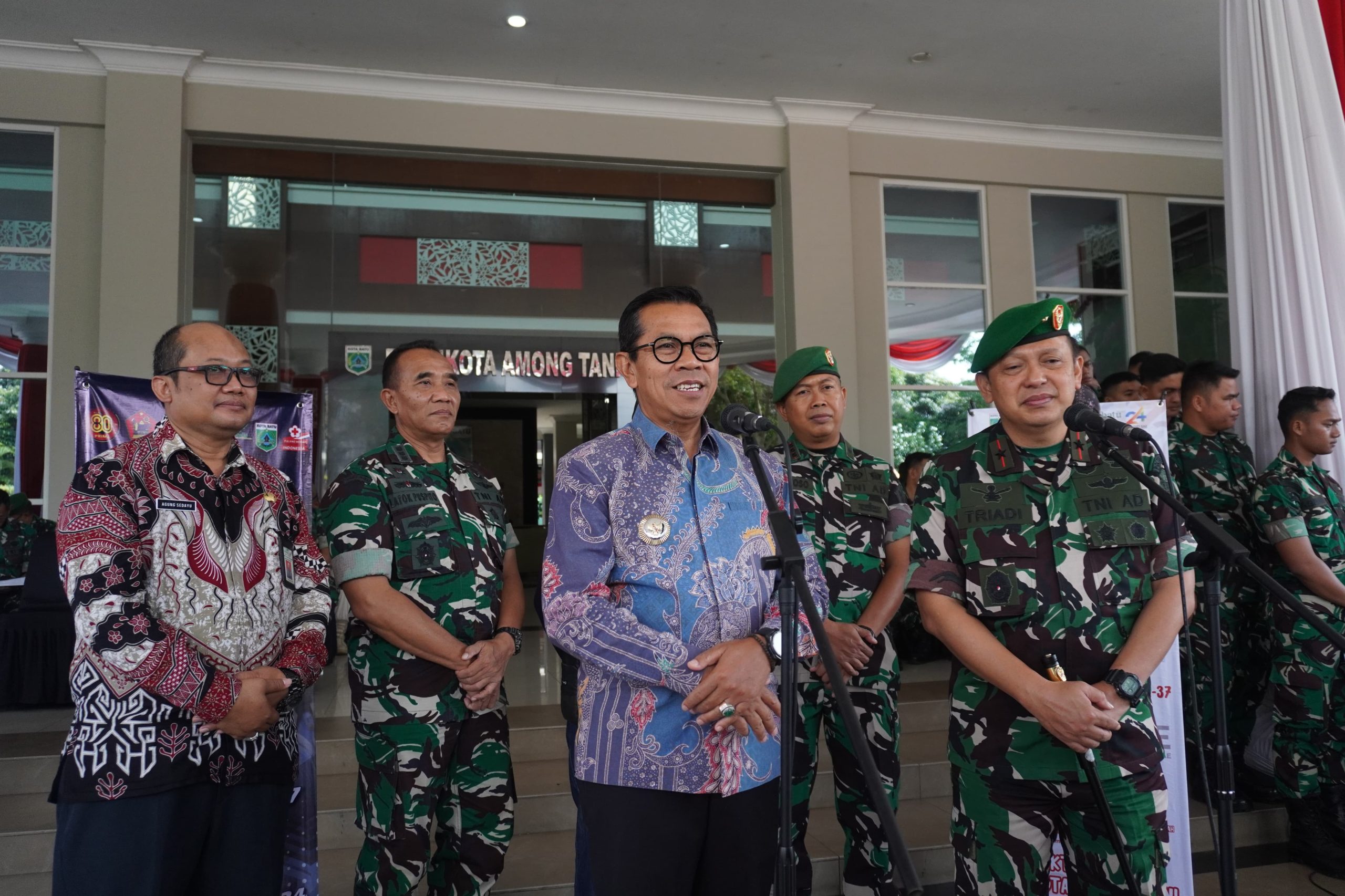HUT ke-24 Kota Batu, Pemkot Batu dan Poltekad Gelar Donor Darah