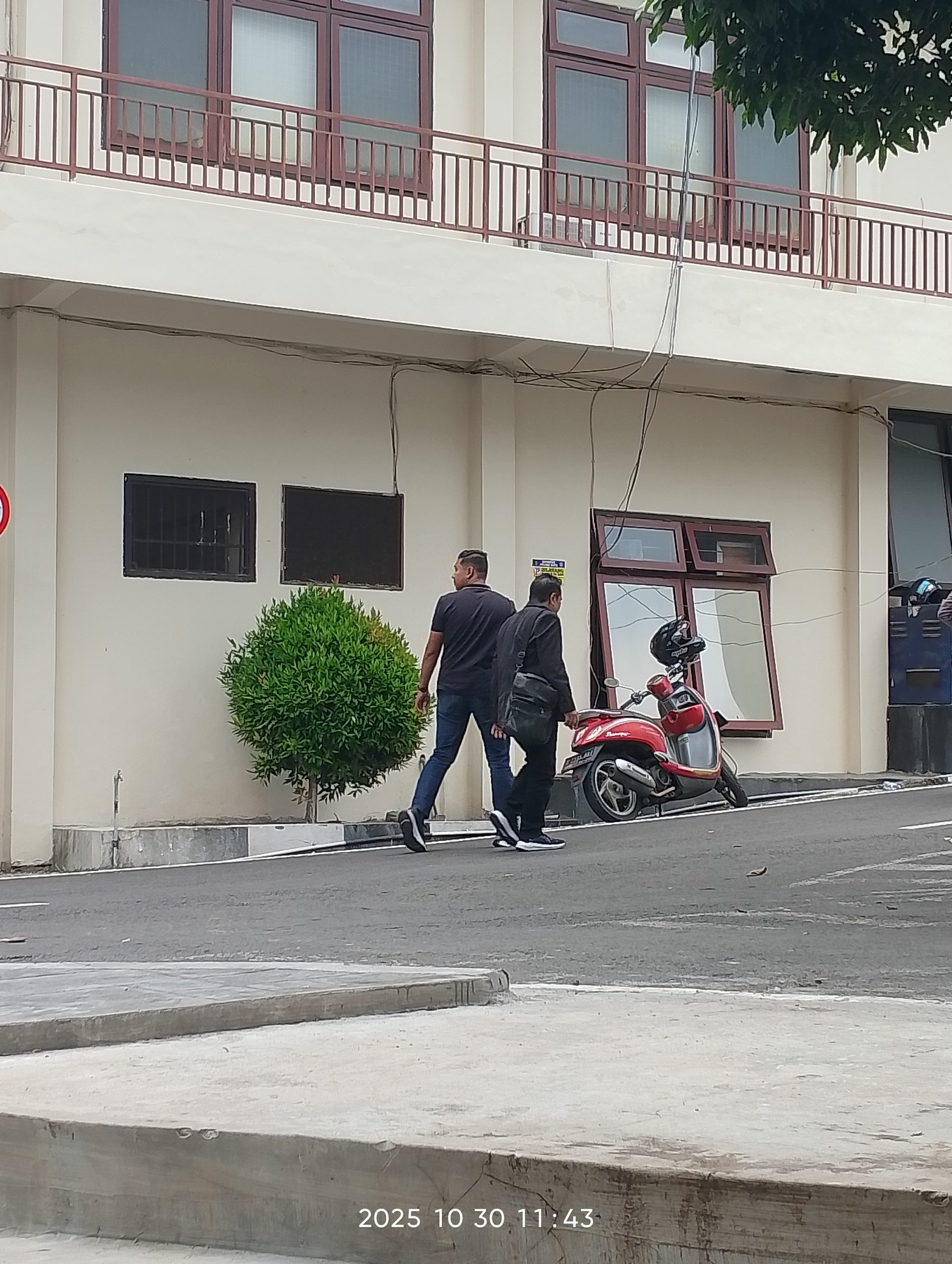 Oknum Anggota DPRD Kota Blitar Akhirnya Penuhi Panggilan Penyidik Polres Batu Terkait Dugaan Kasus Perzinaan