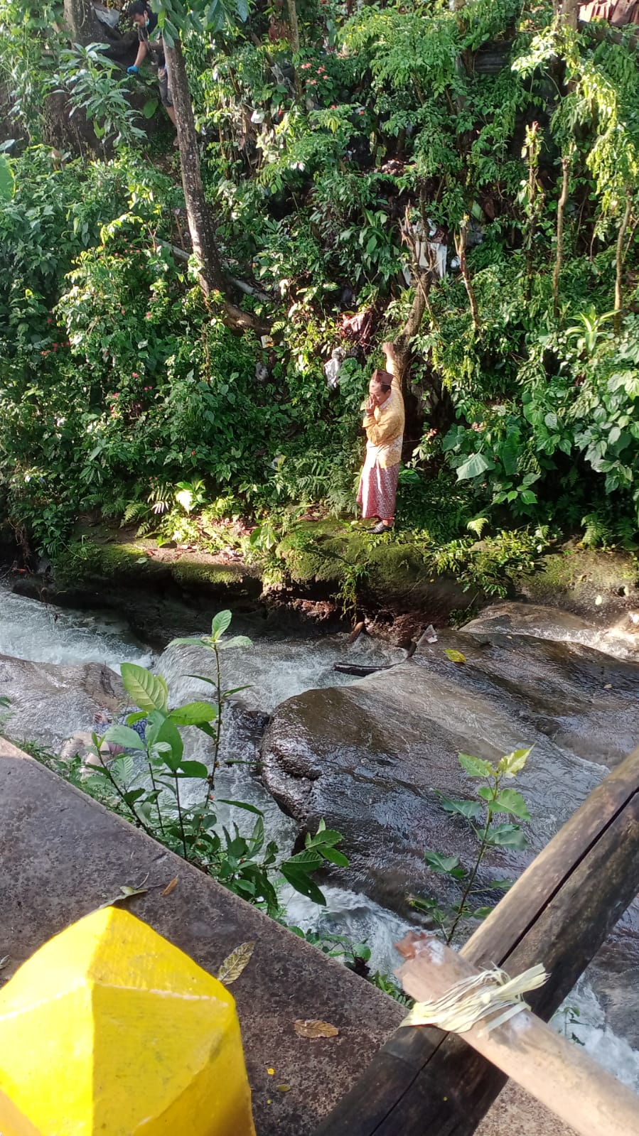 Lansia Ditemukan Tak Bernyawa di Sungai Beji, Diduga Tergelincir