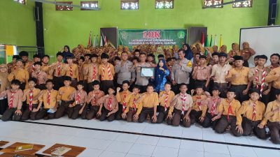 Kapolsek Pesantren Tanamkan Nilai Kepemimpinan kepada Pengurus OSIS, Pramuka, dan PMR di MTS Miftahul Ulum