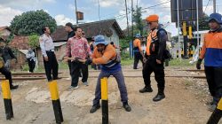 KAI Daop 7 Madiun Lakukan Normalisasi Jalur, Jaga Kecepatan dan Keselamatan Kereta Api