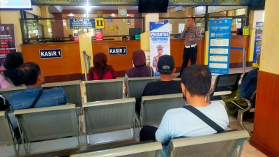 Satlantas Polres Blitar Dorong Warga Gunakan Aplikasi SIGNAL untuk Bayar Pajak Kendaraan