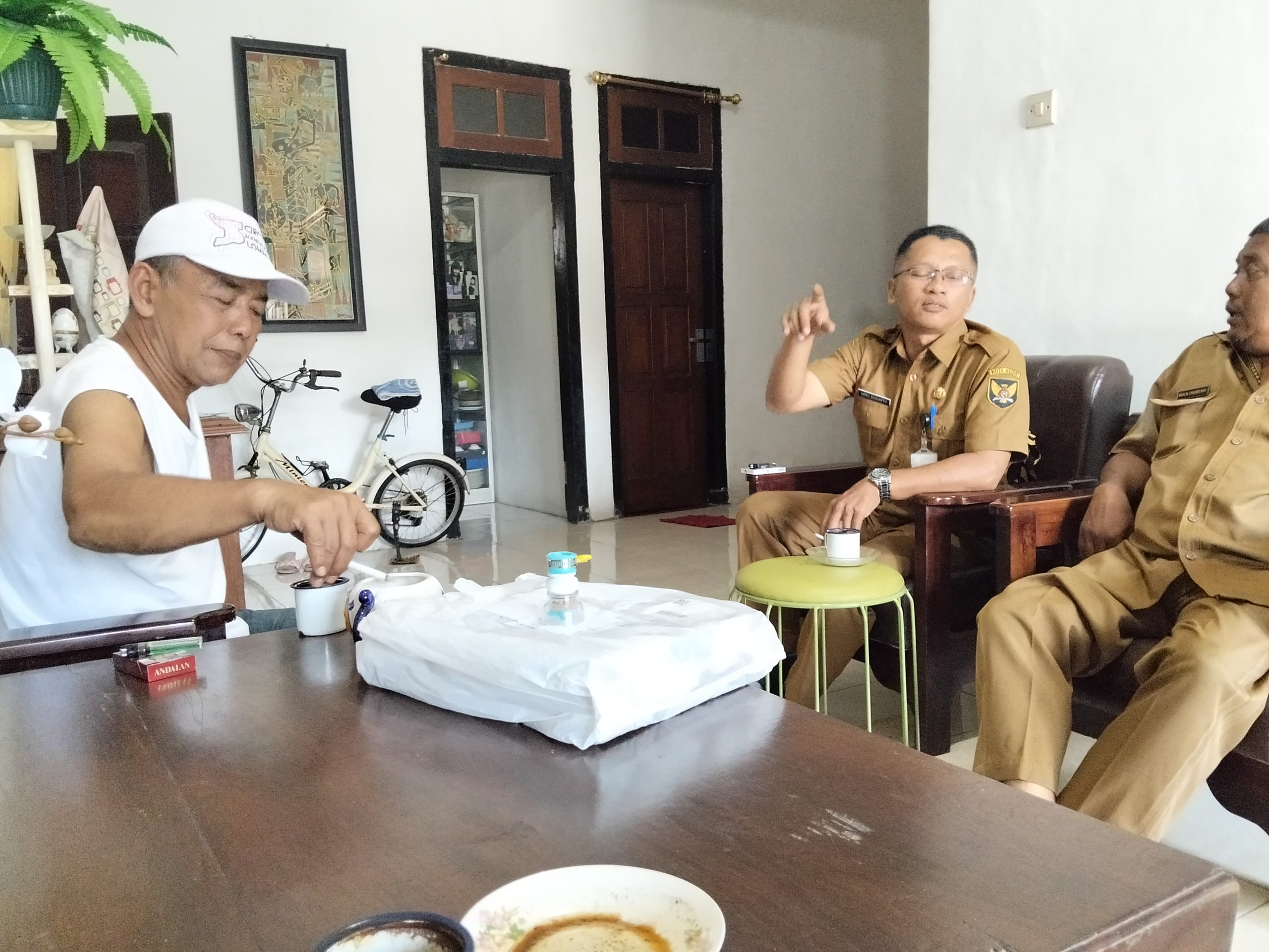 Lurah Ngadirejo Grecep Bangun Sinergi dan Pemberdayaan Lewat Silaturahmi Warga