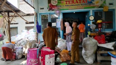 Warga Ngadirejo Gencarkan Gerakan Menabung Sampah untuk Wujudkan Lingkungan Bersih dan Ekonomis