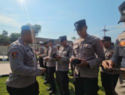 Bidpropam Polda Jatim Sidak Polres Blitar, Lakukan Pemeriksaan Senpi hingga Tes Urine Personel