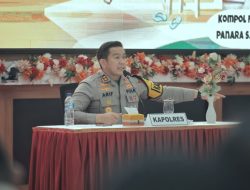 Kumpulkan Bhabinkamtibmas, Kapolres Blitar Tekankan Pentingnya Aktivasi Poskamling untuk Jaga Keamanan Desa