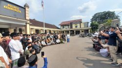 Himasal Kediri Raya Gelar Aksi Damai di Mapolres, Desak Chairul Tanjung Minta Maaf atas Tayangan Trans7