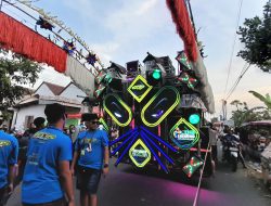 Sebanyak 11 Sound Horeg Guncang Pawai Budaya Kelurahan Tempurejo, Kota Kediri