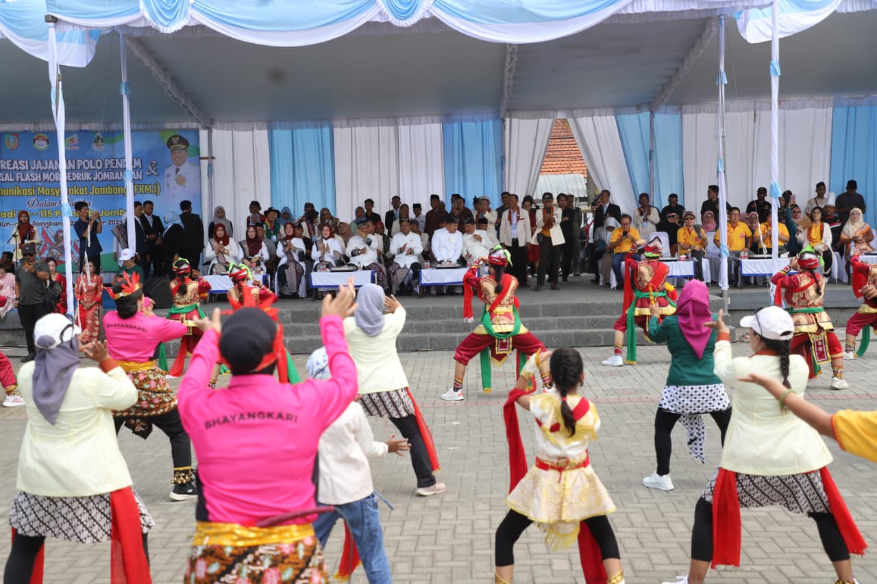 Hari Jadi ke-115, Jombang Menyatu dalam Polo Pendem dan Irama Gedruk