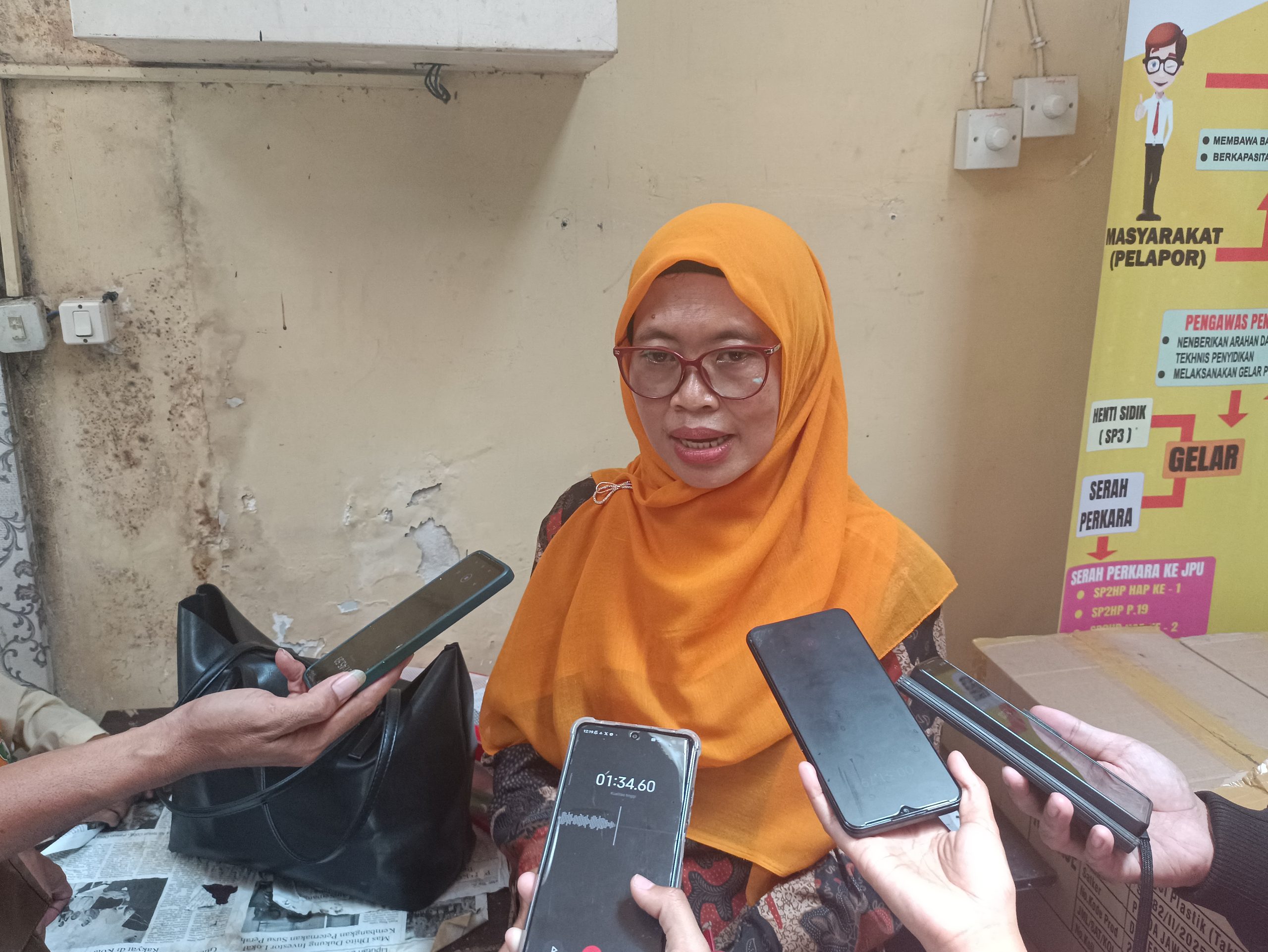 Ibu Ahmad Yusuf Faiz Mohon Penangguhan Penahanan untuk Putranya yang Ingin Kuliah di UGM