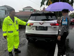 Tabrakan Beruntun Dua TKP di Pare, Polisi Periksa Pengemudi Mobil