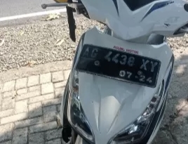 Ibu dan Anak Tertabrak Dump Truck di Jalan Raya Loceret, Sang Anak Meninggal di Tempat