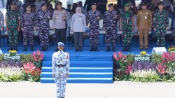 Kasdam Brawijaya Hadiri Upacara Pembaretan Siswa SMA Negeri Taruna Jatim, Simbol Semangat Juang Generasi Muda