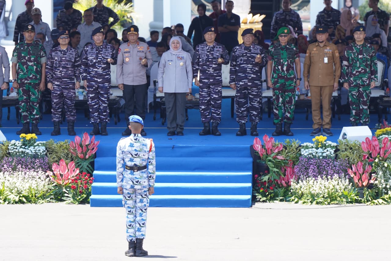 Kasdam Brawijaya Hadiri Upacara Pembaretan Siswa SMA Negeri Taruna Jatim, Simbol Semangat Juang Generasi Muda