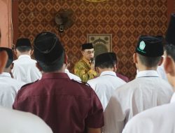Santri Darul Ulum Jombang Gelar Salat Gaib untuk Korban Ambruknya Ponpes Al Khoziny, Ini Infonya