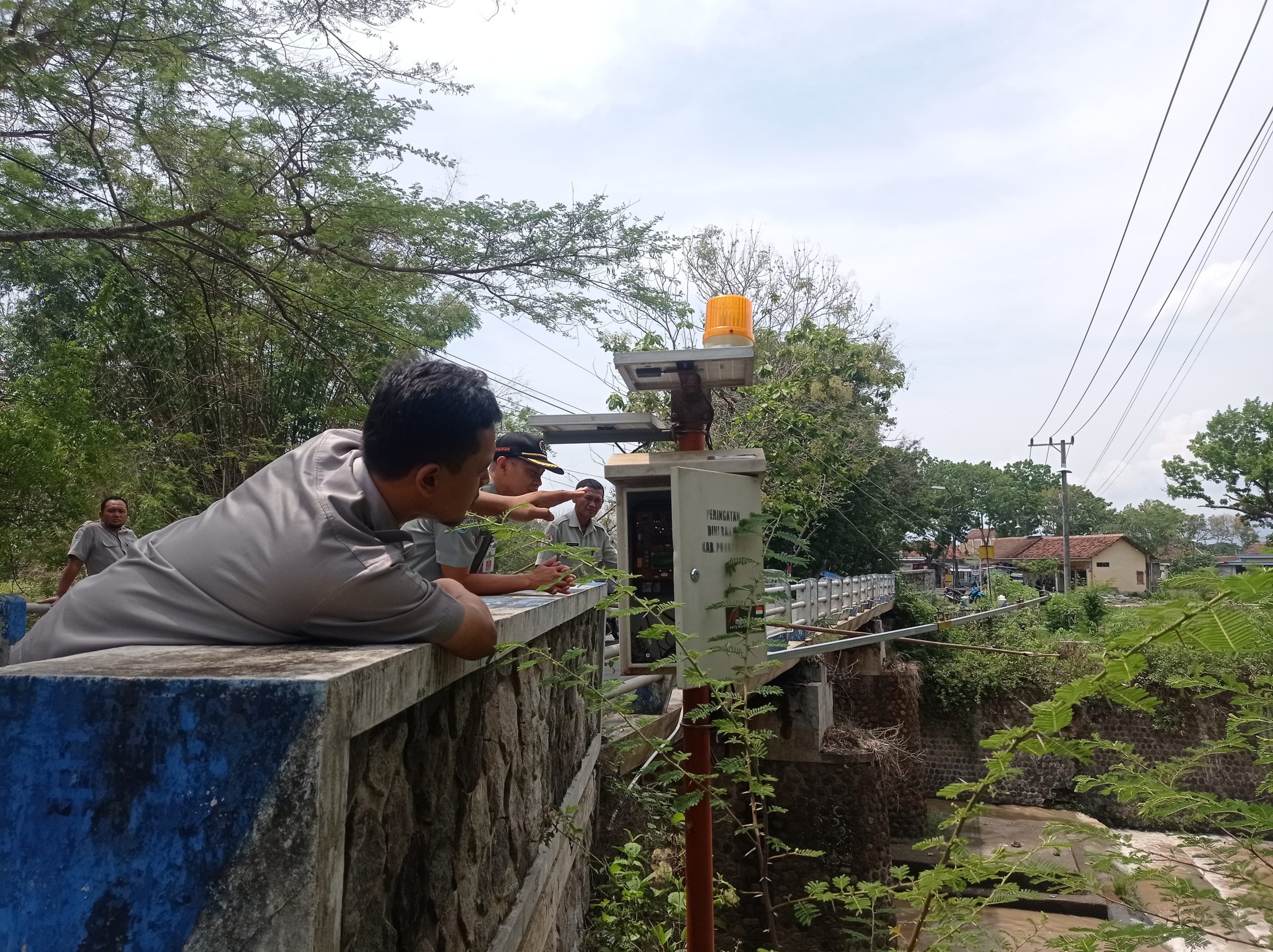 BPBD Ponorogo Terima Tambahan Alat Pendeteksi Banjir dari Provinsi, Dipasang di Desa Kalimalang