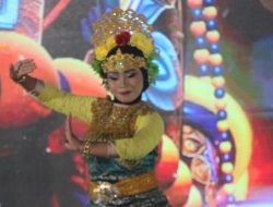 Jawara Tari Asal Kabupaten Kediri Bangga Tampil di Hadapan Menteri Sosial