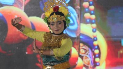 Jawara Tari Asal Kabupaten Kediri Bangga Tampil di Hadapan Menteri Sosial