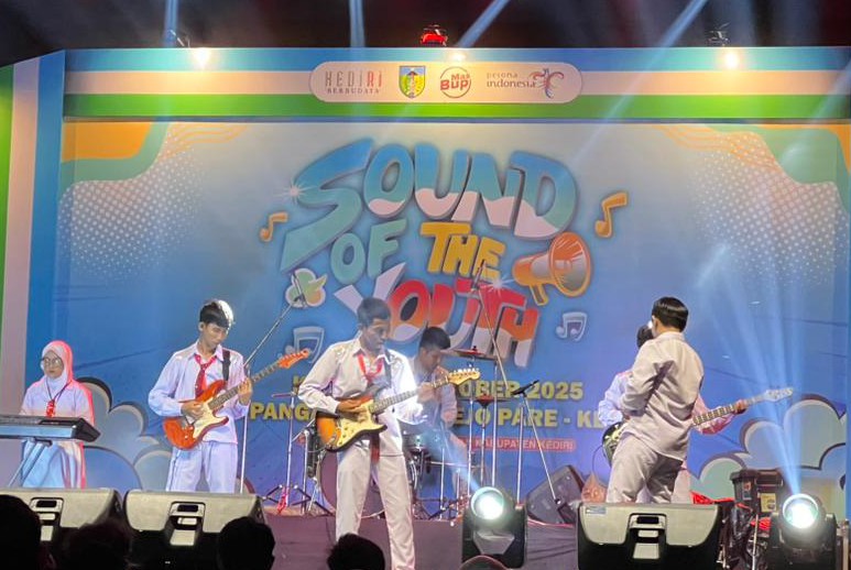 Sempurna, Penampilan Band Pelajar Meriahkan Konser Musik Remaja di Kediri