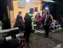 Polisi dan Warga Ngadiluwih Gencarkan Patroli Siskamling