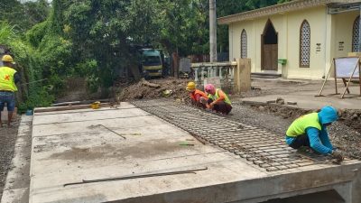 Proyek Pembesaran Gorong-Gorong di Ngampel, Solusi Banjir dan Jalur Strategis Menuju Bandara Dhoho