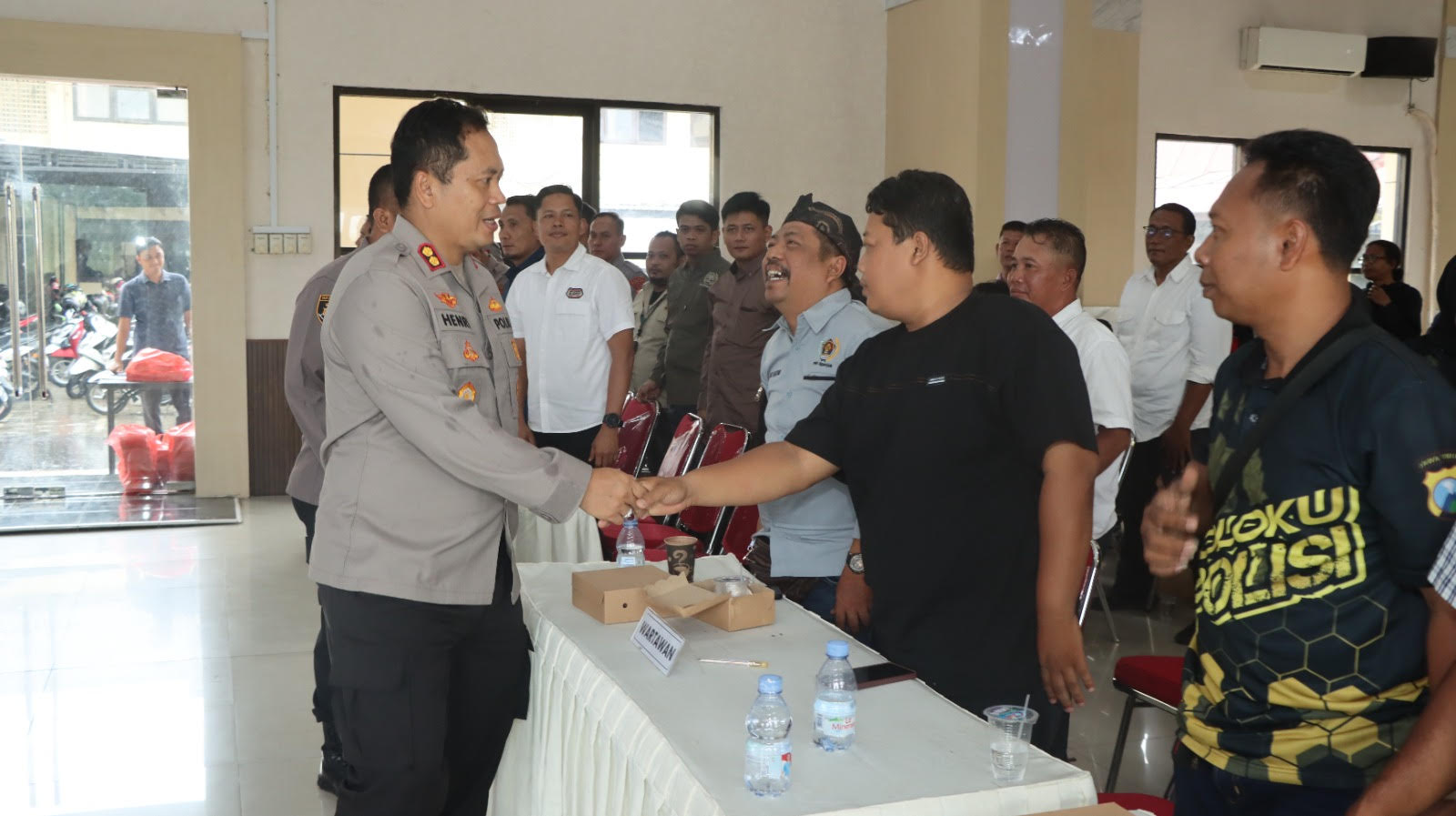 Silaturahmi dengan Wartawan dan Netizen, Kapolres Nganjuk Ajak Perangi Hoaks dan Jaga Kondusivitas Daerah