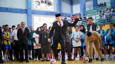 Bupati Lamongan Resmi Buka Piala Bupati Futsal Competition Pelajar, Total Hadiah Capai Puluhan Juta Rupiah