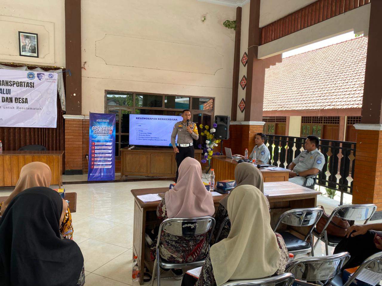 Perangkat Desa hingga RT/RW Diajak Jadi Agen Keselamatan Lalu Lintas di Lamongan