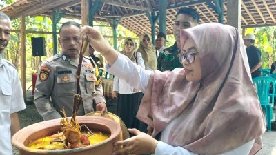 Lamongan Luncurkan Ikon Wisata Kuliner Baru di Tepi Bengawan Solo, Sajikan Udang Conggah hingga Garang Asem Bambu