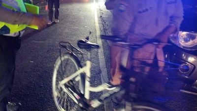 Usai Membeli Tahu Tek, Kakek Pengayuh Sepeda Ontel Tewas Ditabrak Motor di Tikung Lamongan