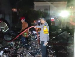 Empat Rumah di Porodeso Lamongan Hangus Terbakar, Ini Sebabnya