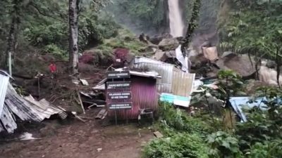 Longsor Tutup Akses Wisata Coban Talun, Satu Warung Warga Terdampak, Ini yang Dilakukan BPBD