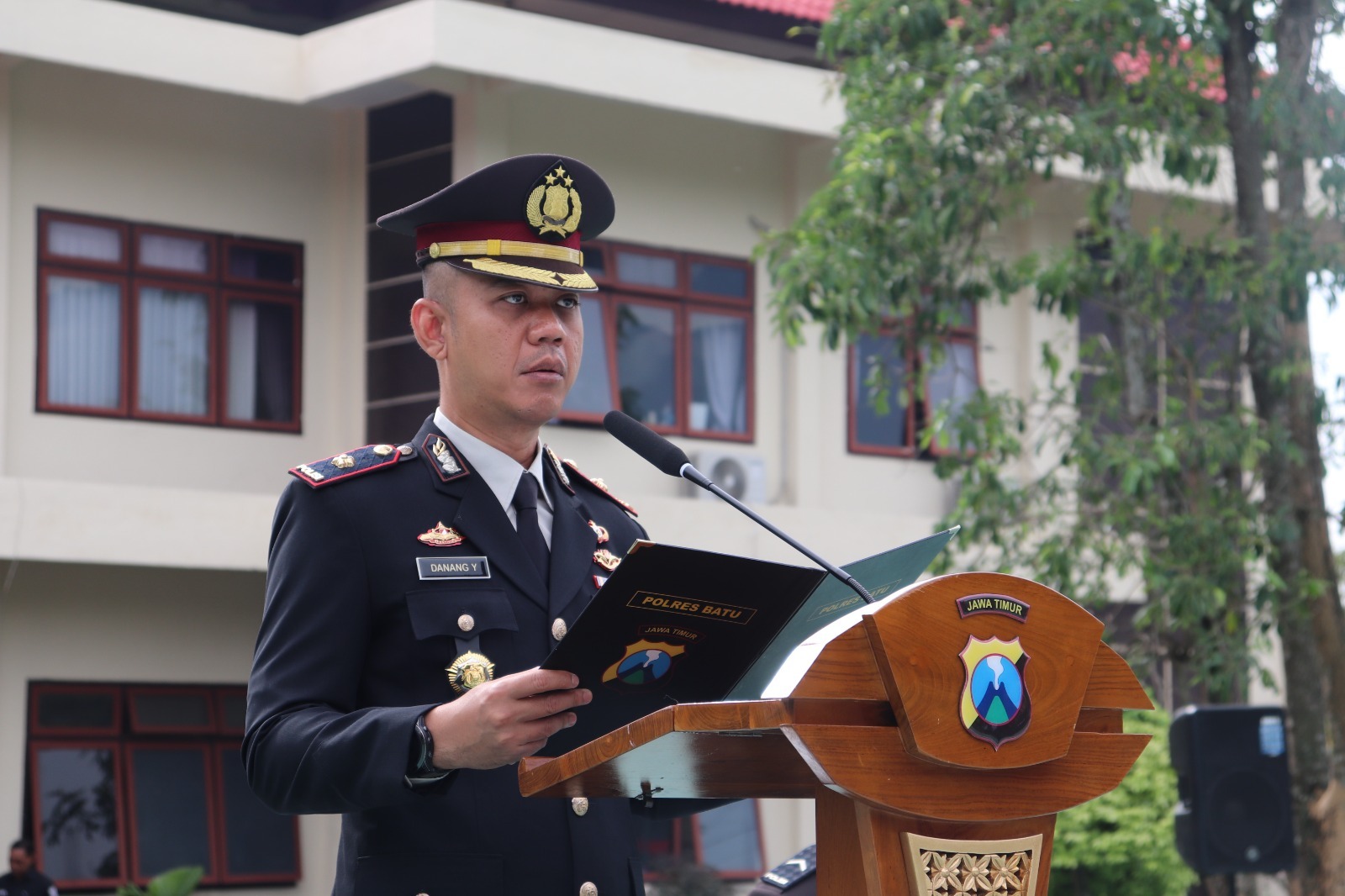 Wakapolres Batu Pimpin Upacara Hari Pahlawan, Tekankan Semangat Juang di Era Modern