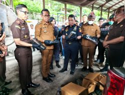 Kejari Batu Musnahkan 900 Gram Narkoba dan 231 Ribu Batang Rokok Ilegal