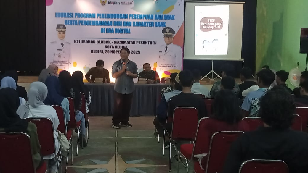 Upaya memperkuat kesadaran masyarakat terkait perlindungan perempuan dan anak di tengah derasnya arus digitalisasi terus digencarkan.